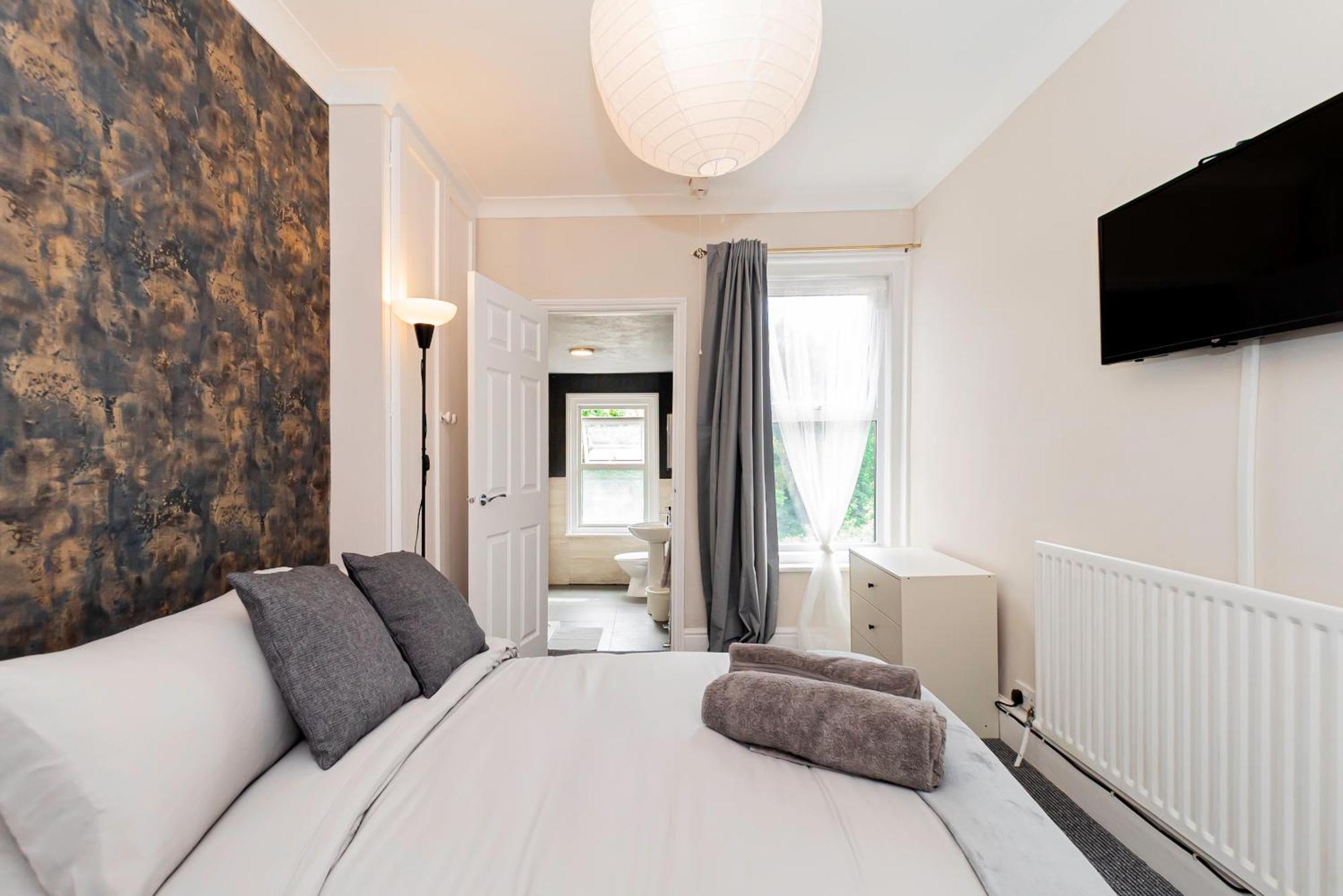 Shirley House 5, Guest House, Self Catering, Self Check In With Smart Locks, Use Of Fully Equipped Kitchen, Close To City Centre, Ideal For Longer Stays And Fawley Contractors Southampton Exteriér fotografie