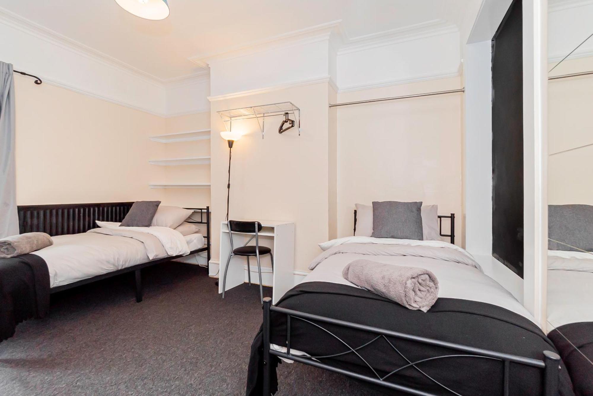 Shirley House 5, Guest House, Self Catering, Self Check In With Smart Locks, Use Of Fully Equipped Kitchen, Close To City Centre, Ideal For Longer Stays And Fawley Contractors Southampton Exteriér fotografie