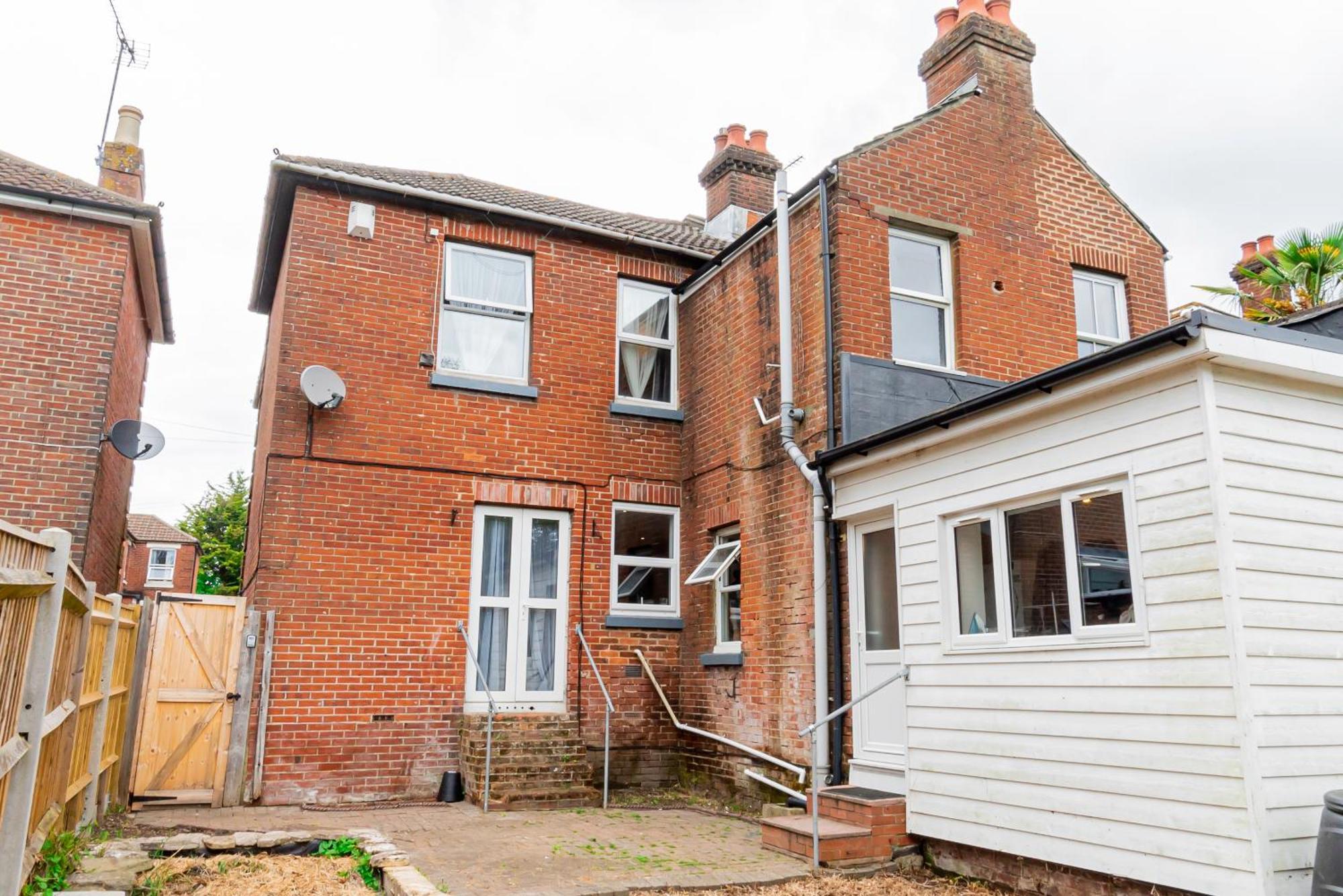 Shirley House 5, Guest House, Self Catering, Self Check In With Smart Locks, Use Of Fully Equipped Kitchen, Close To City Centre, Ideal For Longer Stays And Fawley Contractors Southampton Exteriér fotografie