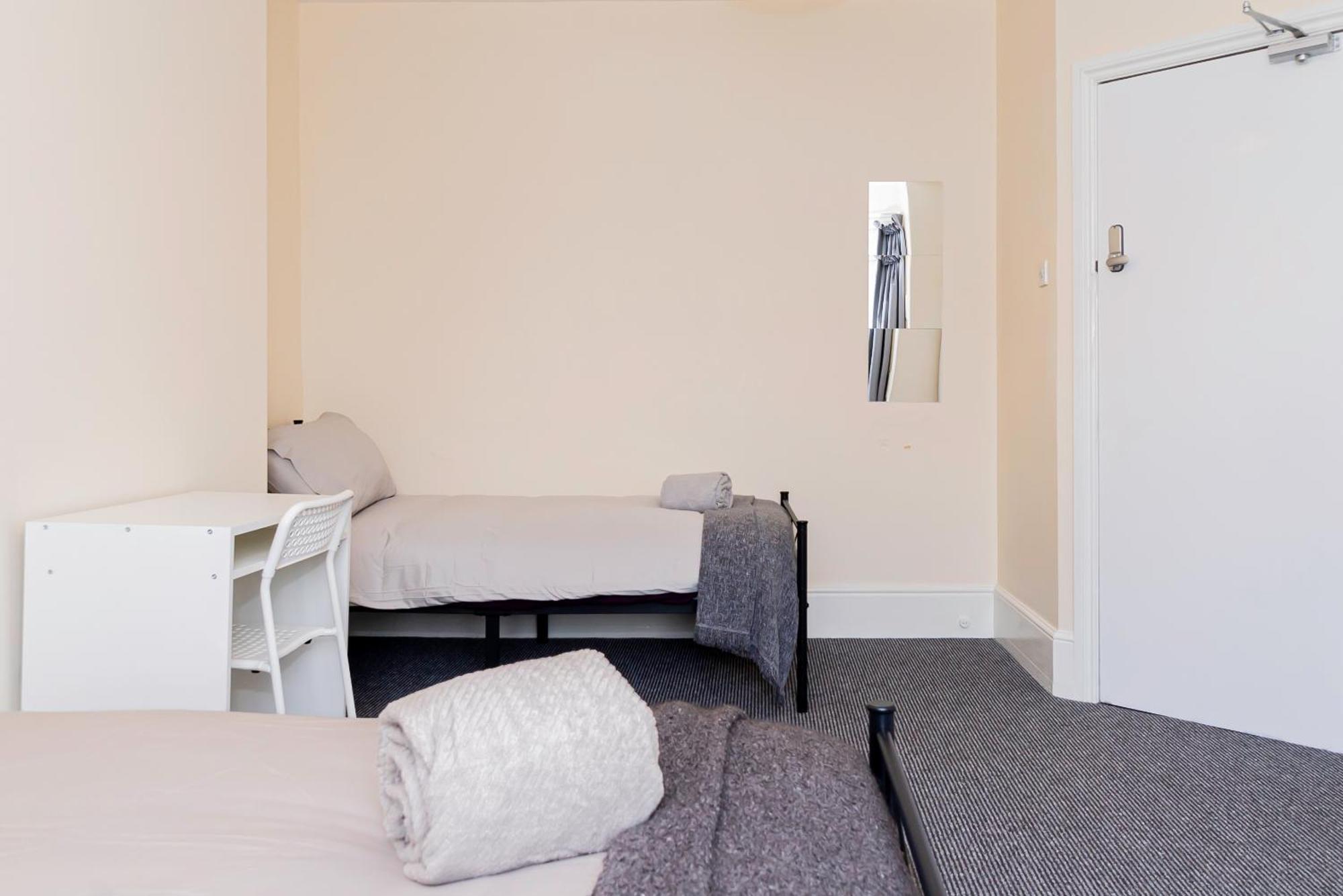 Shirley House 5, Guest House, Self Catering, Self Check In With Smart Locks, Use Of Fully Equipped Kitchen, Close To City Centre, Ideal For Longer Stays And Fawley Contractors Southampton Exteriér fotografie